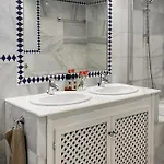 Amazing In With Private Swimming Pool, Be Inside Or Outside 別荘 *